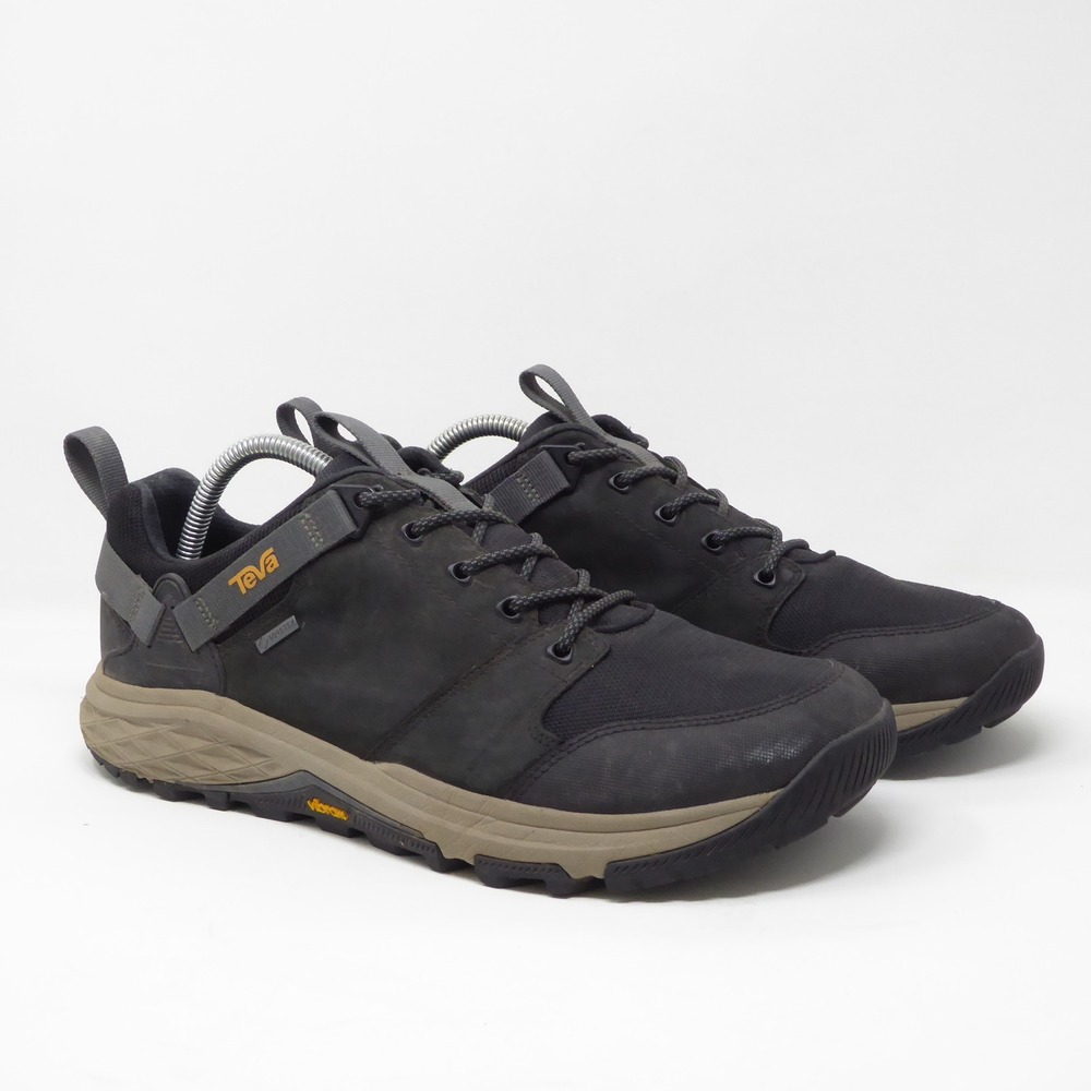 Teva Men's Black and Tan Athletic Trail Shoes